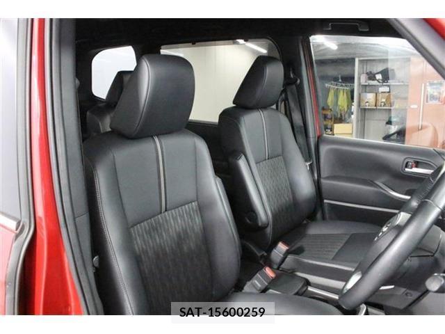 Toyota NOAH HYBRID 2022-10 8367767-26