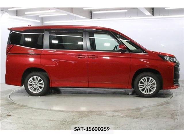 Toyota NOAH HYBRID 2022-10 8367767-3