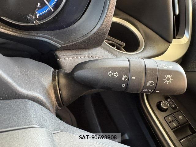 Toyota NOAH HYBRID 2023-03 8414043-25