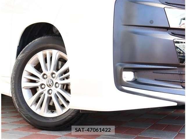 Toyota NOAH HYBRID 2024-07 8660723-24