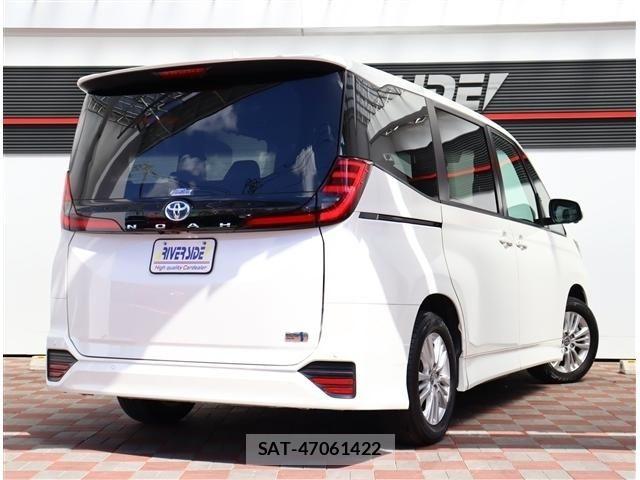 Toyota NOAH HYBRID 2024-07 8660723-2
