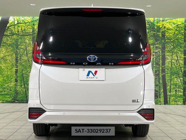 Toyota NOAH HYBRID 2023-09 8830826-17
