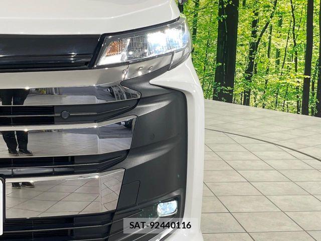 Toyota NOAH HYBRID 2022-03 8830827-11