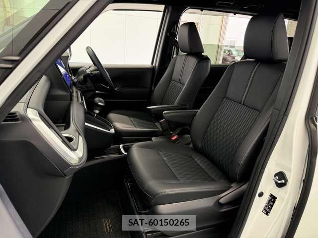 Toyota NOAH HYBRID 2022-03 8850185-9