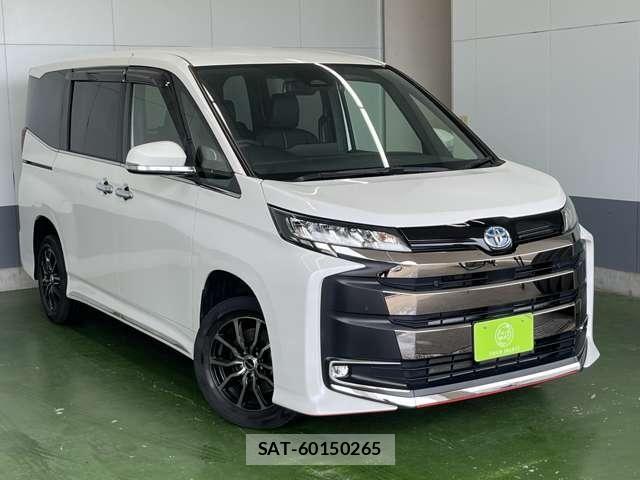 Toyota NOAH HYBRID 2022-03 8850185-2