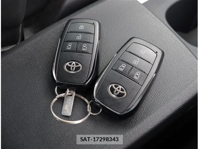 Toyota NOAH HYBRID 2023-06 8881246-19