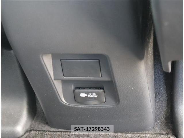 Toyota NOAH HYBRID 2023-06 8881246-26