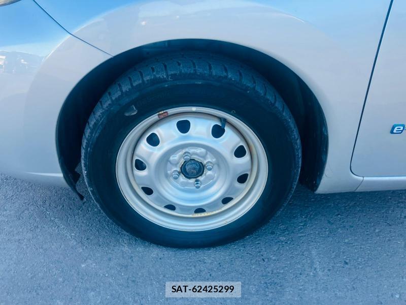 Nissan NOTE 2019-12 684132-30