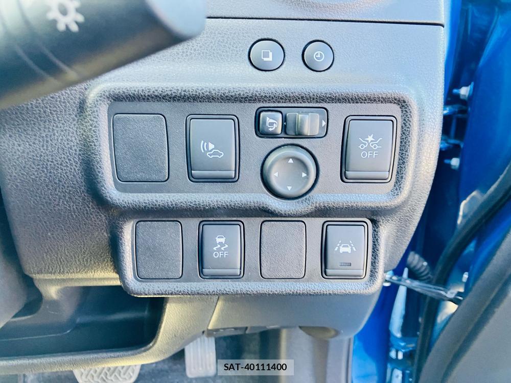 Nissan NOTE 2018-07 737507-23