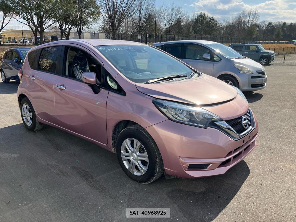 Nissan NOTE 2018-06 824731-0