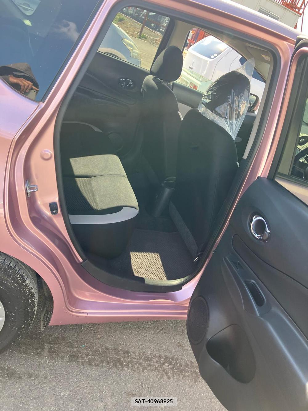 Nissan NOTE 2018-06 824731-10