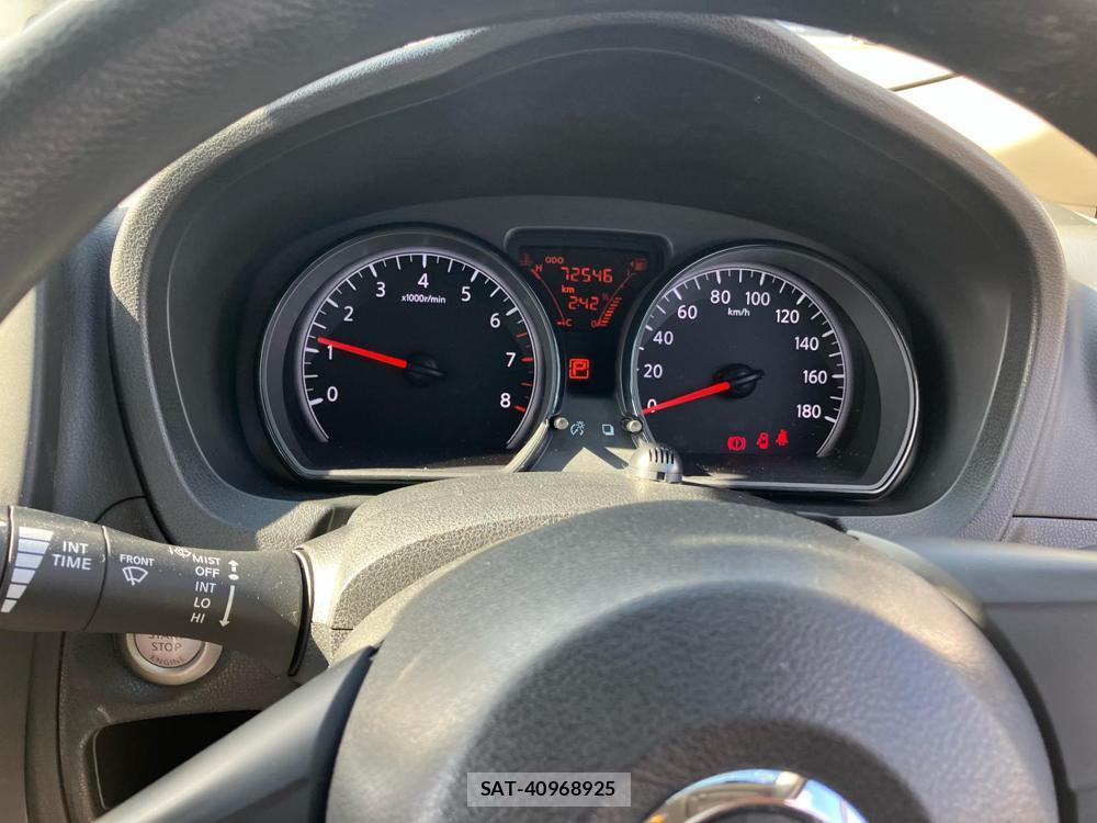 Nissan NOTE 2018-06 824731-13