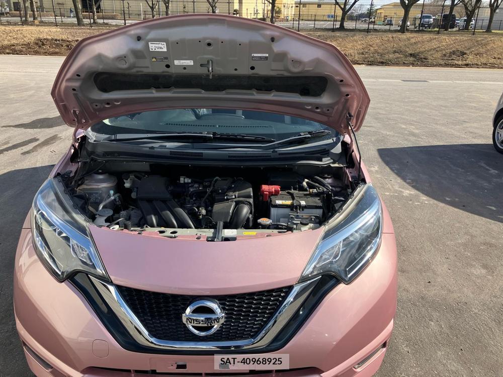 Nissan NOTE 2018-06 824731-37