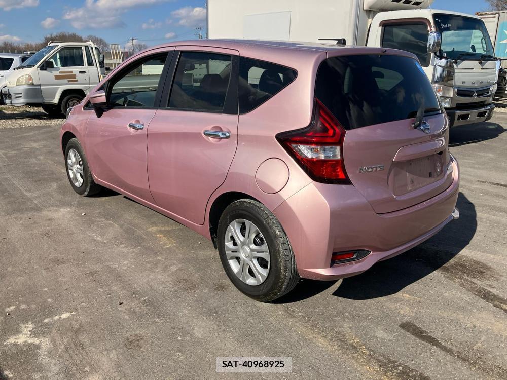 Nissan NOTE 2018-06 824731-4