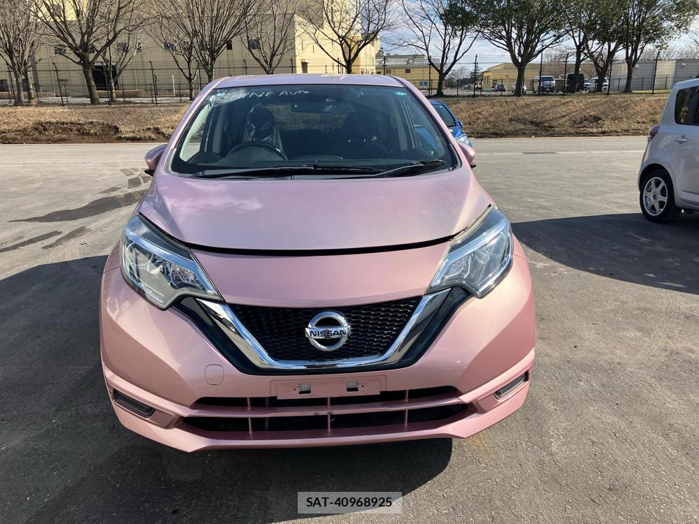 Nissan NOTE 2018-06 824731-7