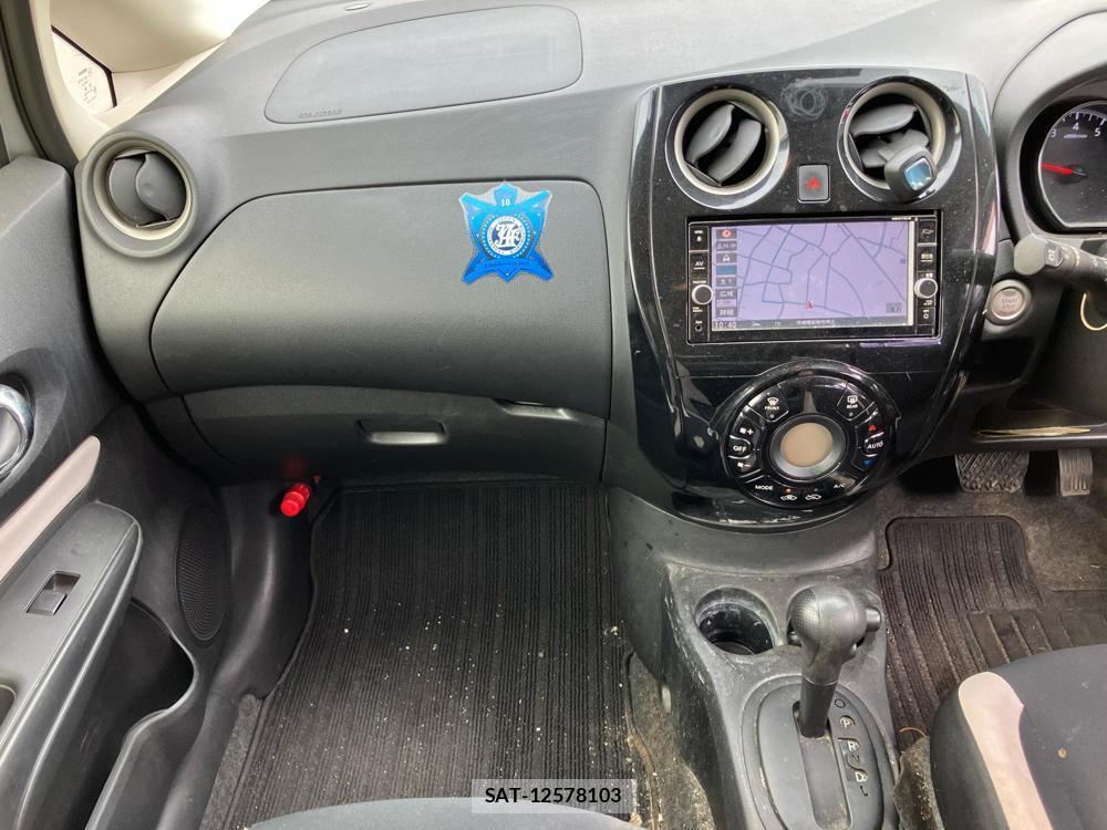 Nissan NOTE 2018-18 837365-17