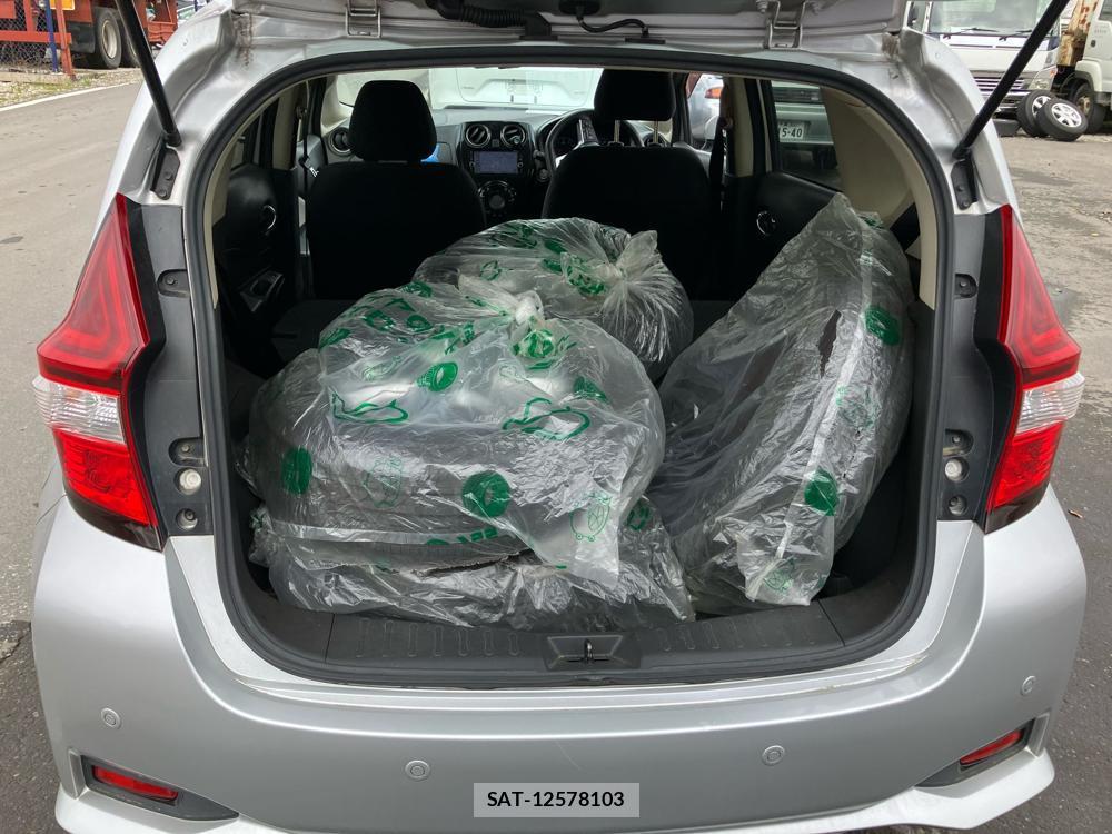 Nissan NOTE 2018-18 837365-30