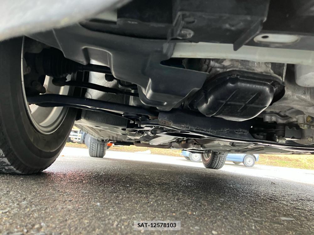 Nissan NOTE 2018-18 837365-36