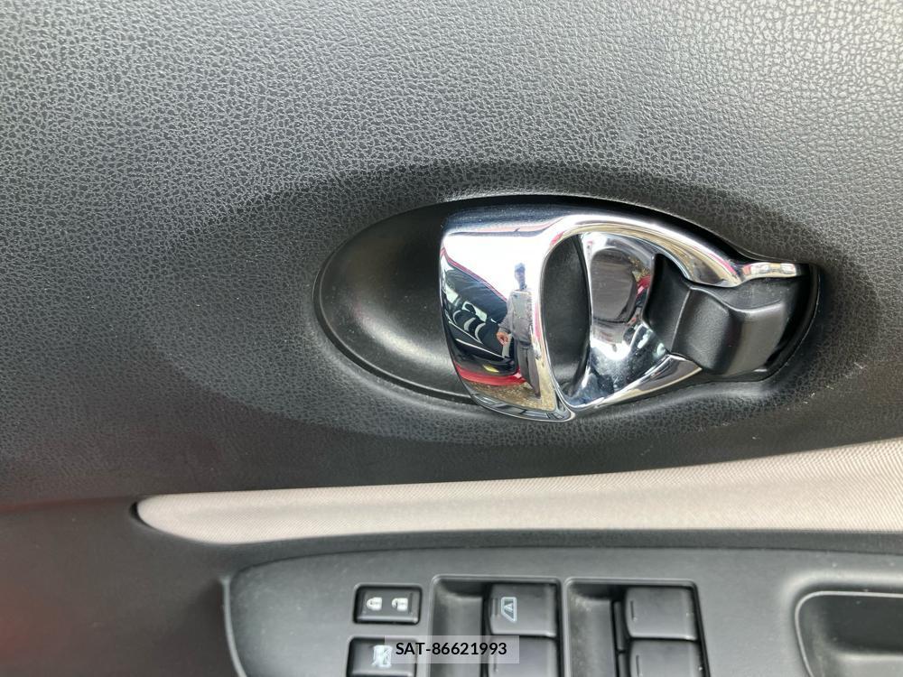 Nissan NOTE 2018-18 829696-26