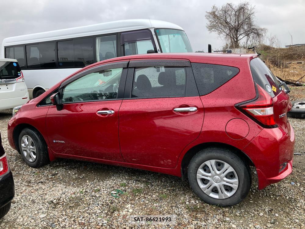 Nissan NOTE 2018-18 829696-5