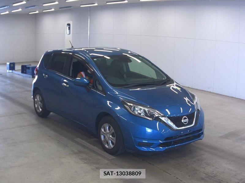 Nissan NOTE 2018-02 824732-0