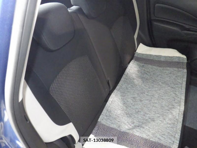 Nissan NOTE 2018-02 824732-5