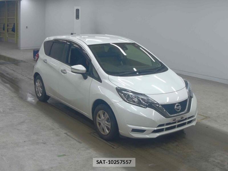Nissan NOTE 2018-18 824614-0
