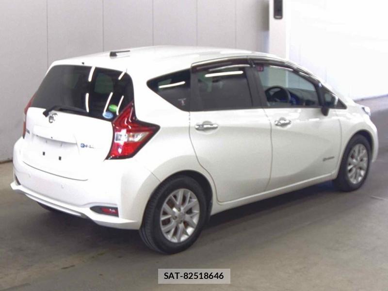 Nissan NOTE 2018-18 824506-1