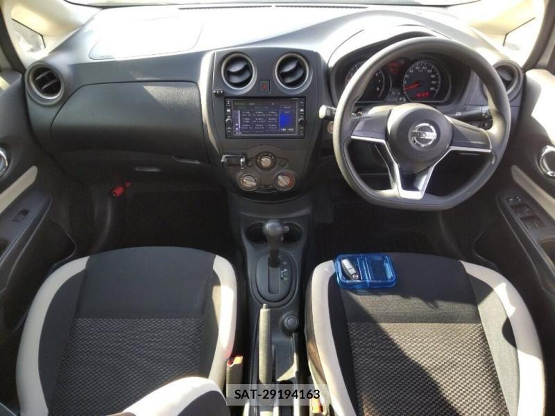 Nissan NOTE 2018-18 824625-5