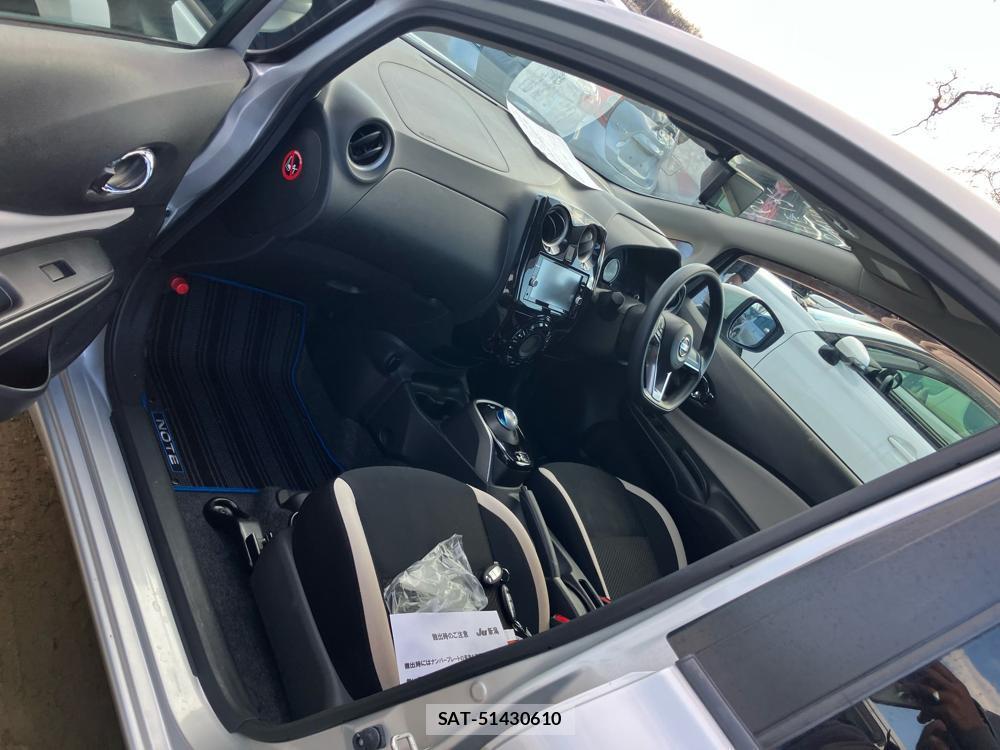 Nissan NOTE 2018--3 829399-9