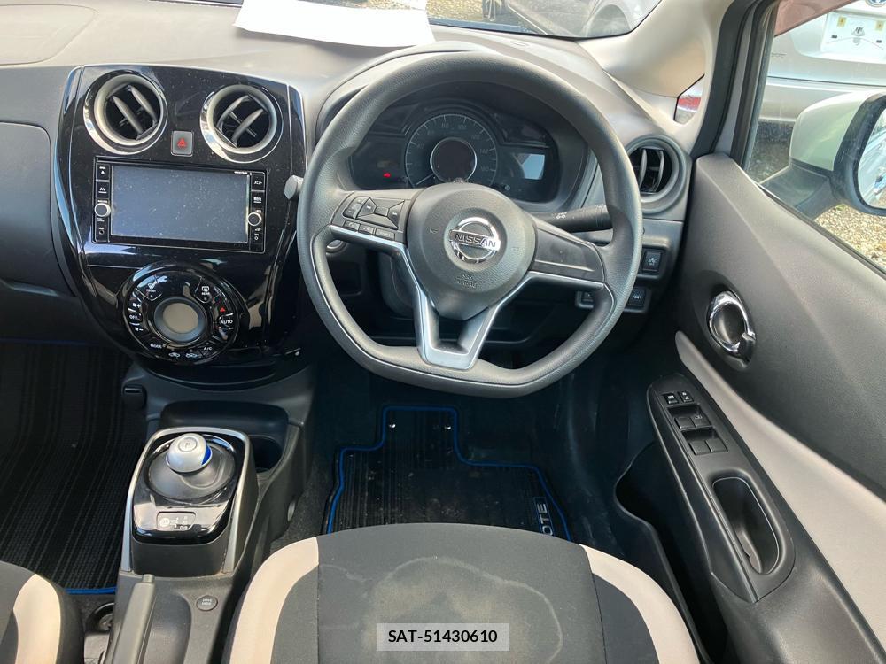 Nissan NOTE 2018--3 829399-17