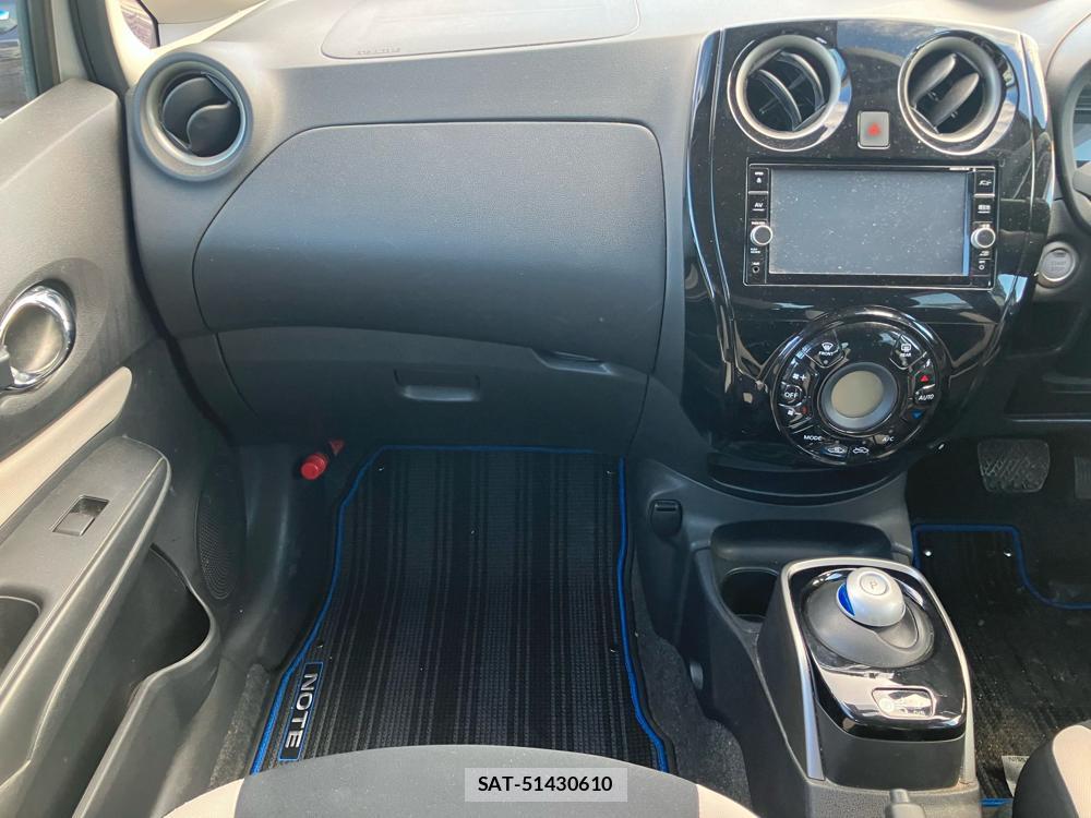 Nissan NOTE 2018--3 829399-18