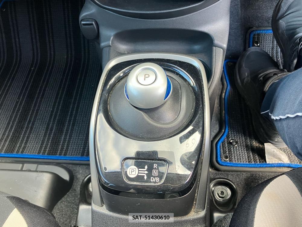 Nissan NOTE 2018--3 829399-21