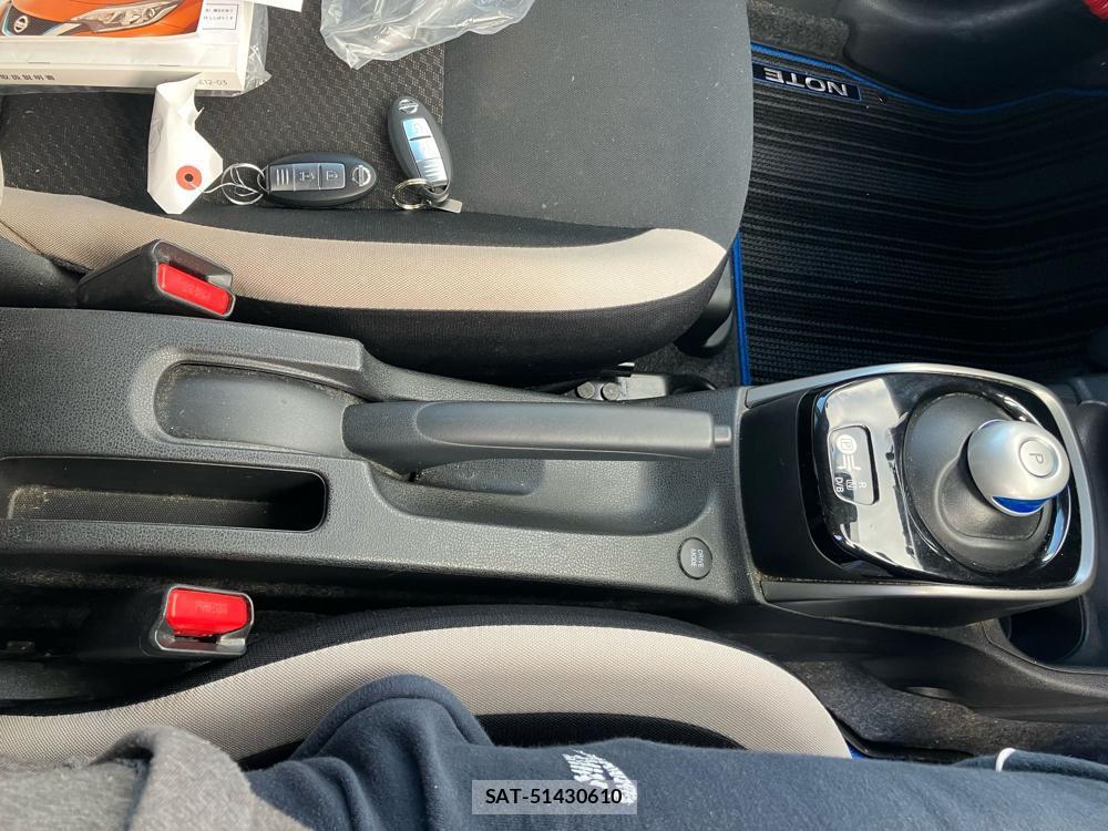 Nissan NOTE 2018--3 829399-22