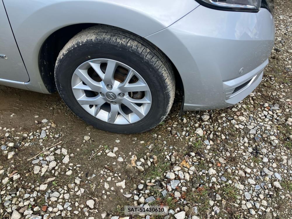 Nissan NOTE 2018--3 829399-33