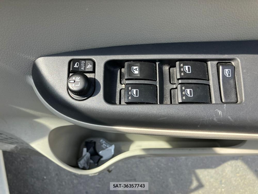 Nissan NOTE 2018 922449-23