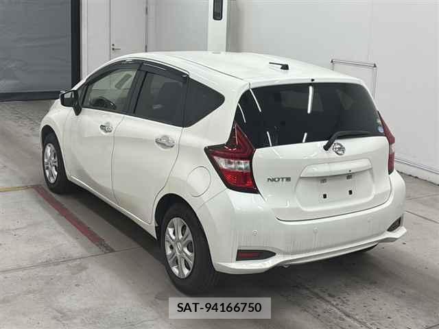 Nissan NOTE 2019-12 1076869-1