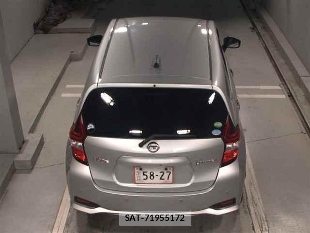 Nissan NOTE 2018-09 1076874-6