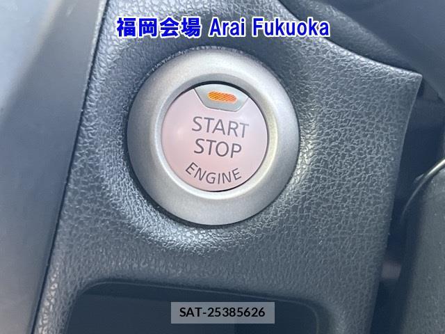 Nissan NOTE 2020-03 1076877-6