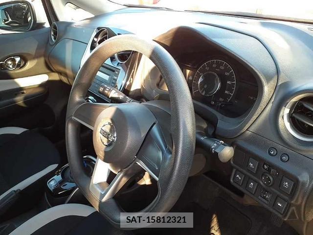 Nissan NOTE 2019-12 1076870-6