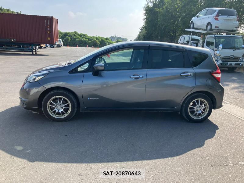 Nissan NOTE 2018 1284612-6