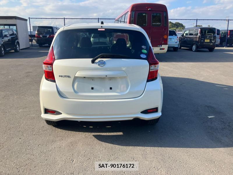 Nissan NOTE 2018 1277658-3