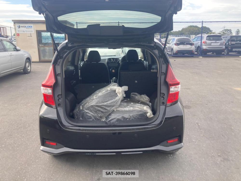 Nissan NOTE 2018 1288005-29