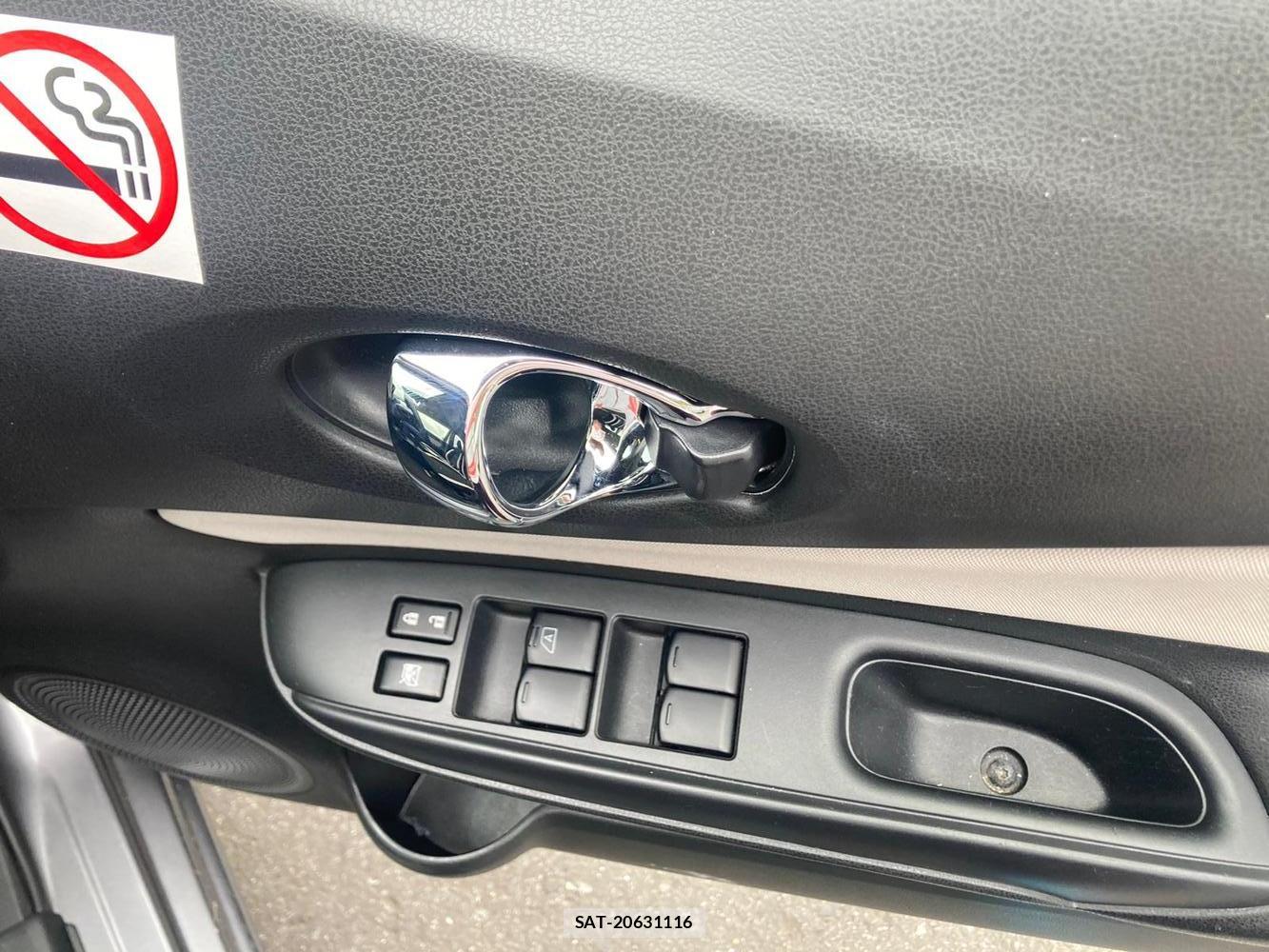 Nissan NOTE 2019 1300075-21