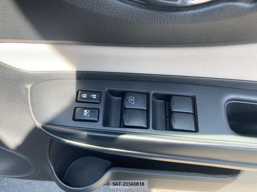 Nissan NOTE 2018 1300085-23