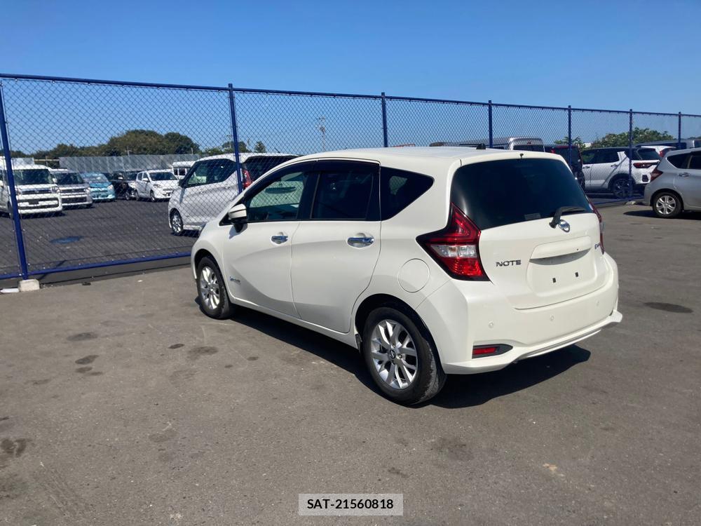 Nissan NOTE 2018 1300085-2