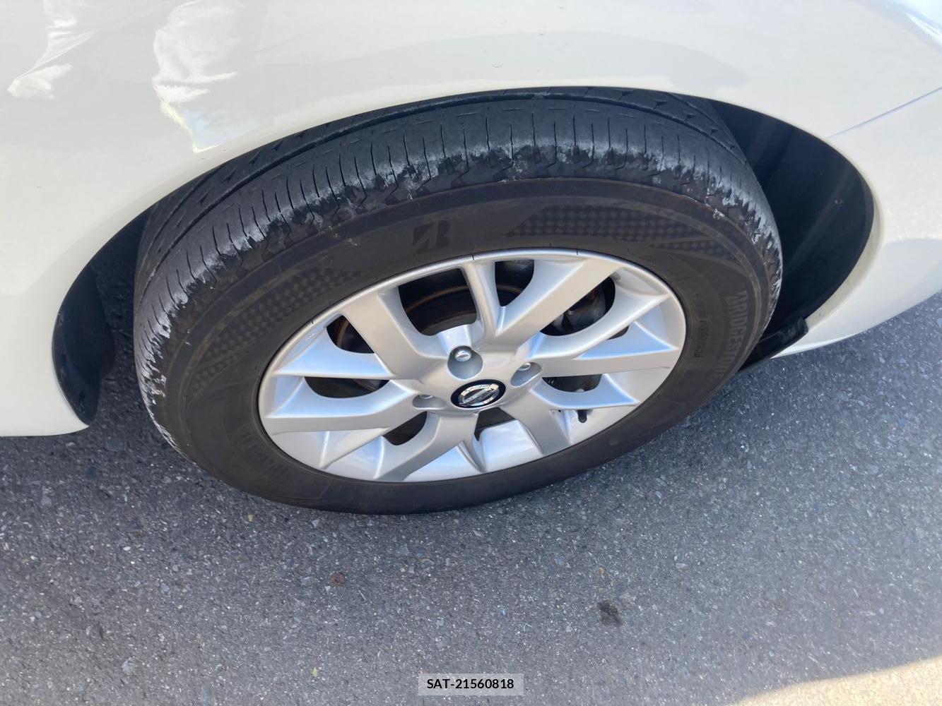 Nissan NOTE 2018 1300085-32
