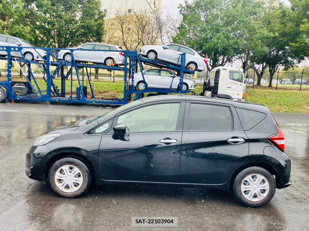 Nissan NOTE 2018 1300095-1