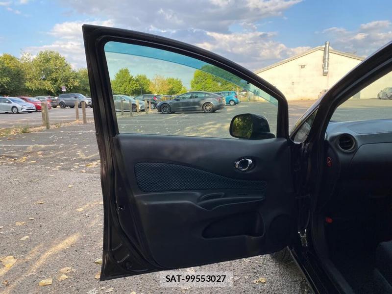 Nissan NOTE 2013 829398-11