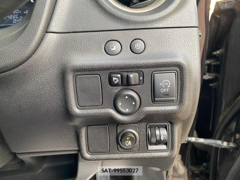 Nissan NOTE 2013 829398-20